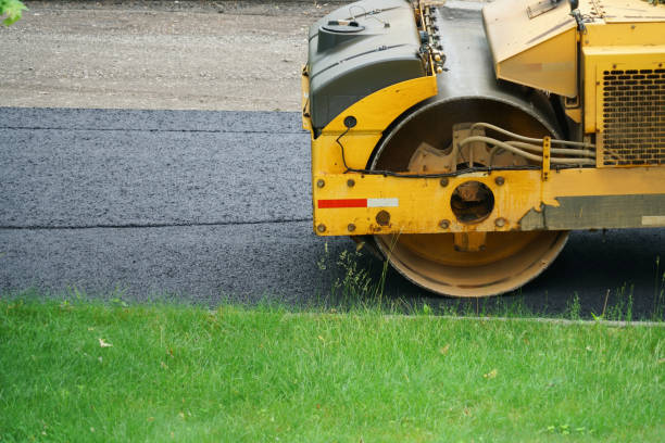 Professional Driveway Paving Services in Pleasantville, IA